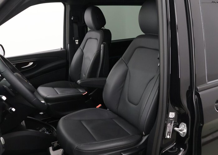 Mercedes-Benz V-Klasse 300d RWD | XL L3 | AMG