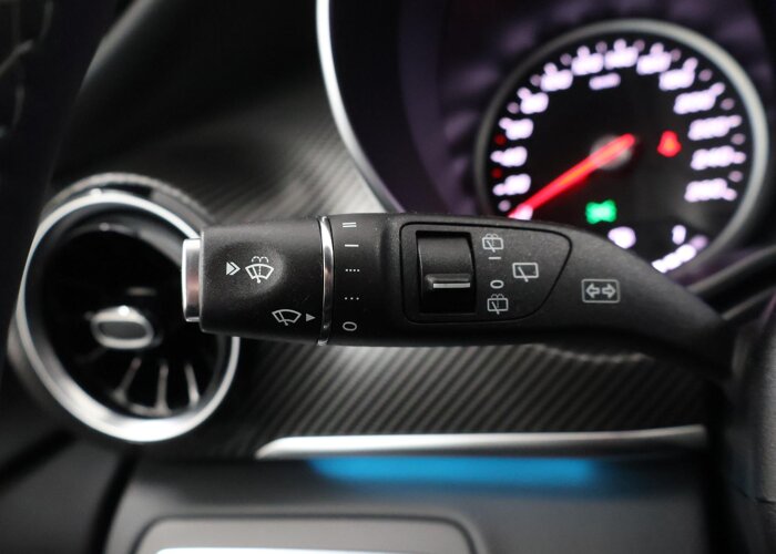 Mercedes-Benz V-Klasse 300d RWD | XL L3 | AMG