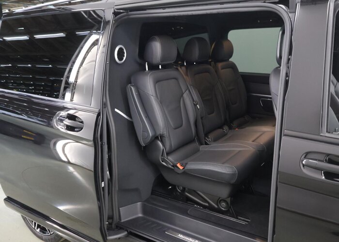 Mercedes-Benz V-Klasse 300d RWD | XL L3 | AMG