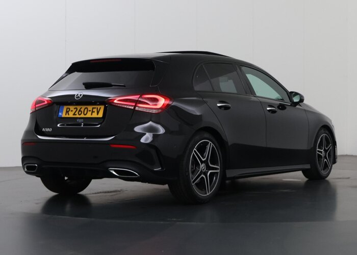 Mercedes-Benz A-Klasse 180 AMG Line
