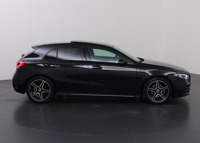 Mercedes-Benz A-Klasse 180 AMG Line