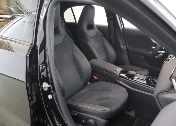 Mercedes-Benz A-Klasse 180 AMG Line