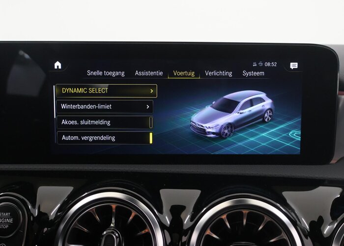 Mercedes-Benz A-Klasse 180 AMG Line