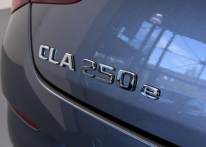 Mercedes-Benz CLA-Klasse Shooting Brake 250e Business Solution AMG
