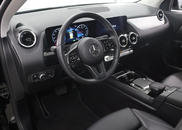 Mercedes-Benz GLA 250 e AMG Line