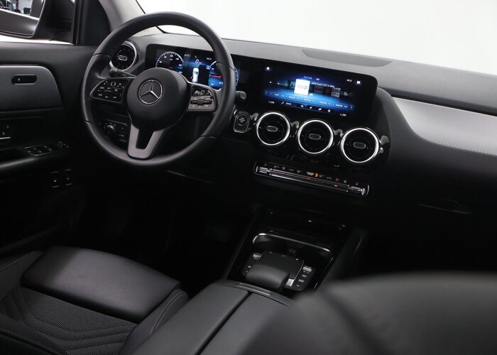 Mercedes-Benz GLA 250 e AMG Line