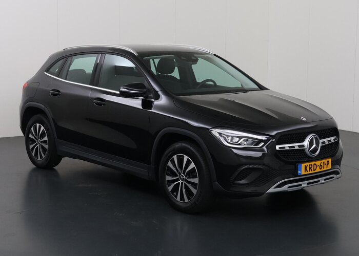Mercedes-Benz GLA 250 e AMG Line