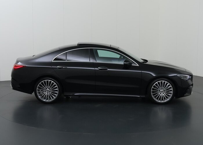 Mercedes-Benz CLA-Klasse 180 Business Solution AMG