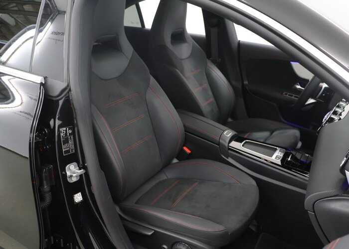 Mercedes-Benz CLA-Klasse 180 Business Solution AMG