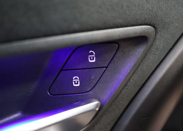 Mercedes-Benz CLA-Klasse 180 Business Solution AMG