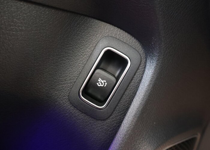 Mercedes-Benz CLA-Klasse 180 Business Solution AMG