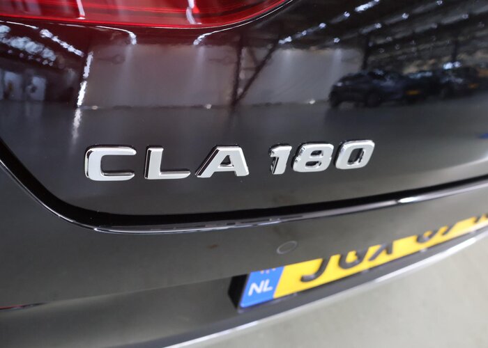 Mercedes-Benz CLA-Klasse 180 Business Solution AMG