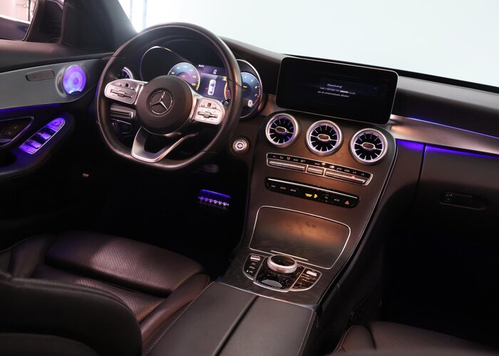 Mercedes-Benz C-Klasse 180 Premium Pack