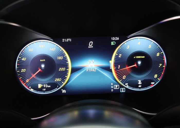 Mercedes-Benz C-Klasse 180 Premium Pack