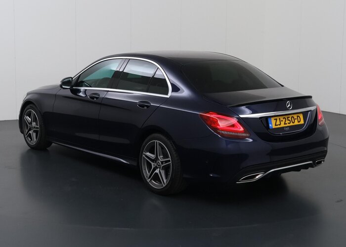 Mercedes-Benz C-Klasse 180 Premium Pack
