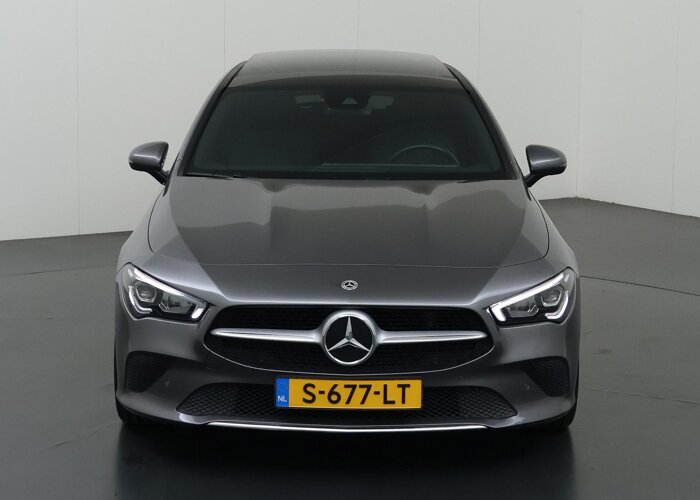 Mercedes-Benz CLA-Klasse Shooting Brake 180 Luxury Line