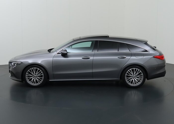 Mercedes-Benz CLA-Klasse Shooting Brake 180 Luxury Line