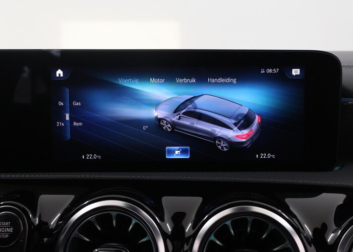 Mercedes-Benz CLA-Klasse Shooting Brake 180 Luxury Line