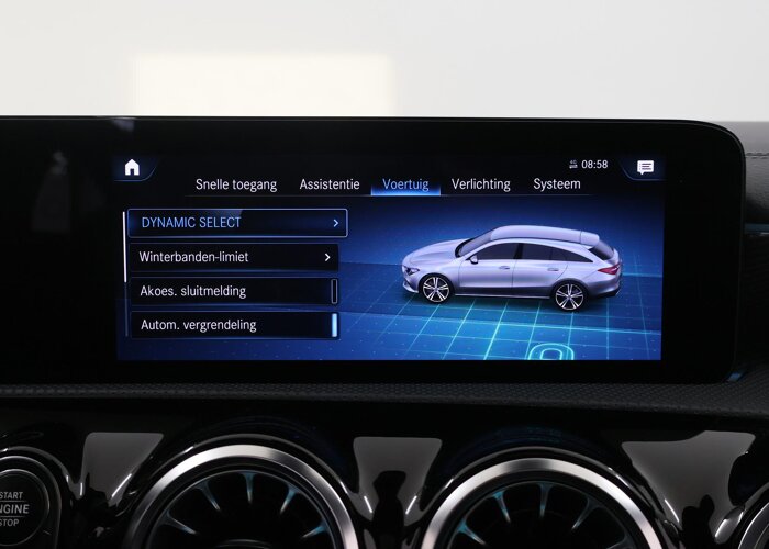 Mercedes-Benz CLA-Klasse Shooting Brake 180 Luxury Line