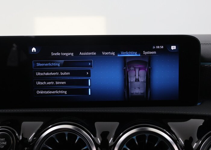 Mercedes-Benz CLA-Klasse Shooting Brake 180 Luxury Line