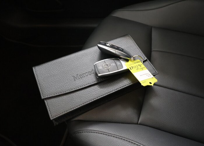 Mercedes-Benz CLA-Klasse Shooting Brake 180 Luxury Line