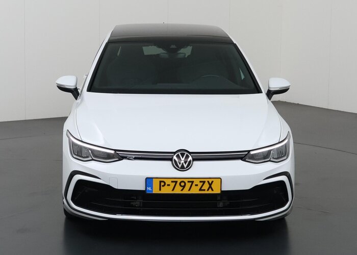 Volkswagen Golf 1.5 eTSI R-Line Business+