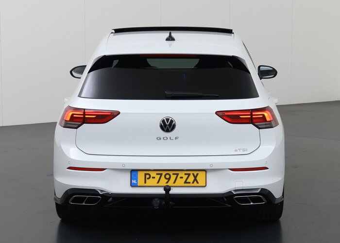 Volkswagen Golf 1.5 eTSI R-Line Business+
