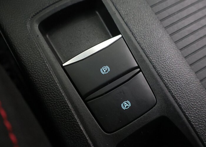 Ford FOCUS Wagon 1.0 EcoBoost Hybrid ST Line