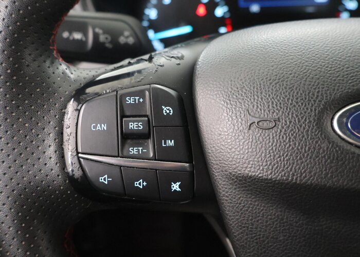 Ford FOCUS Wagon 1.0 EcoBoost Hybrid ST Line