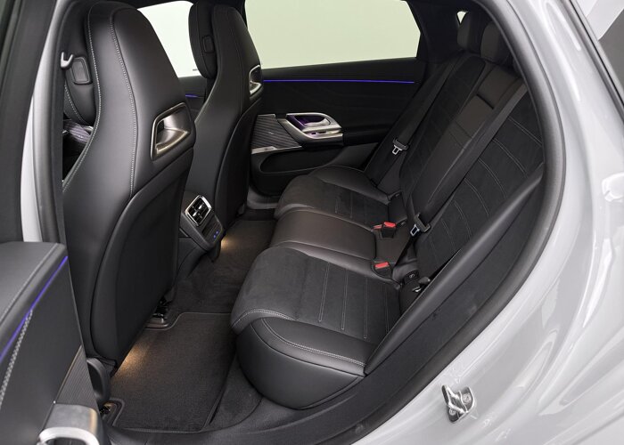 Mercedes-Benz C-Klasse 400 4MATIC Launch Edition 94 kWh
