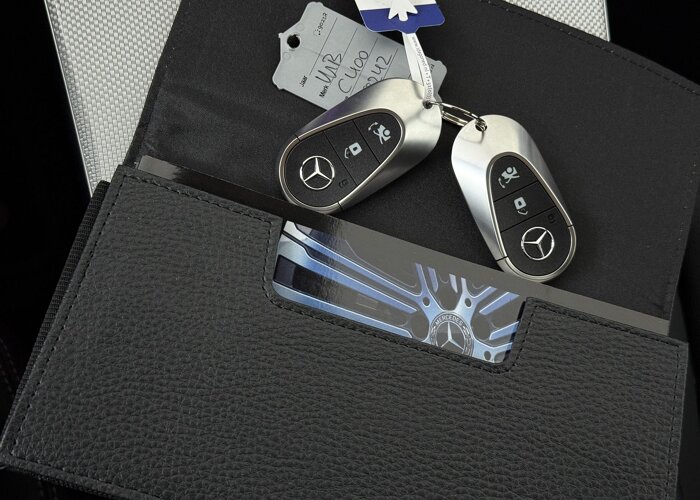 Mercedes-Benz C-Klasse 400 4MATIC Launch Edition 94 kWh