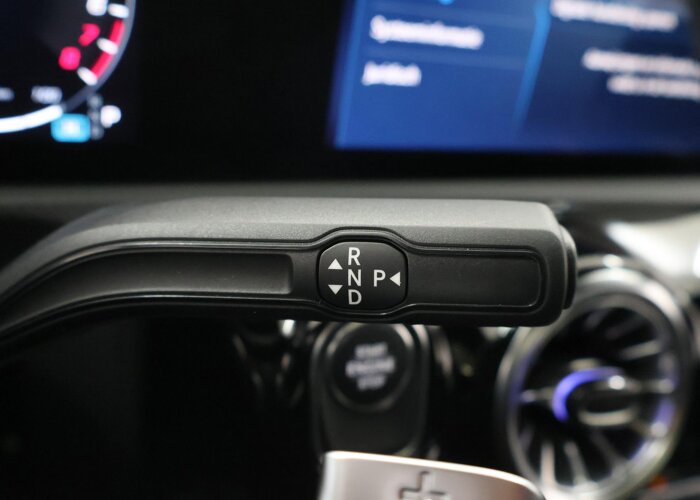 Mercedes-Benz A-Klasse 250e Business Solution AMG