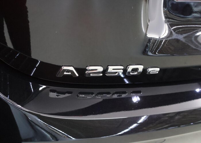 Mercedes-Benz A-Klasse 250e Business Solution AMG