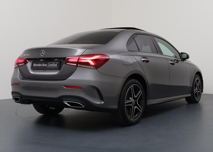 Mercedes-Benz A-Klasse 250 e AMG Line