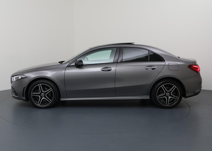 Mercedes-Benz A-Klasse 250 e AMG Line