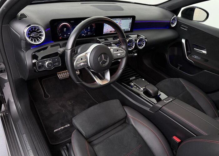 Mercedes-Benz A-Klasse 250 e AMG Line