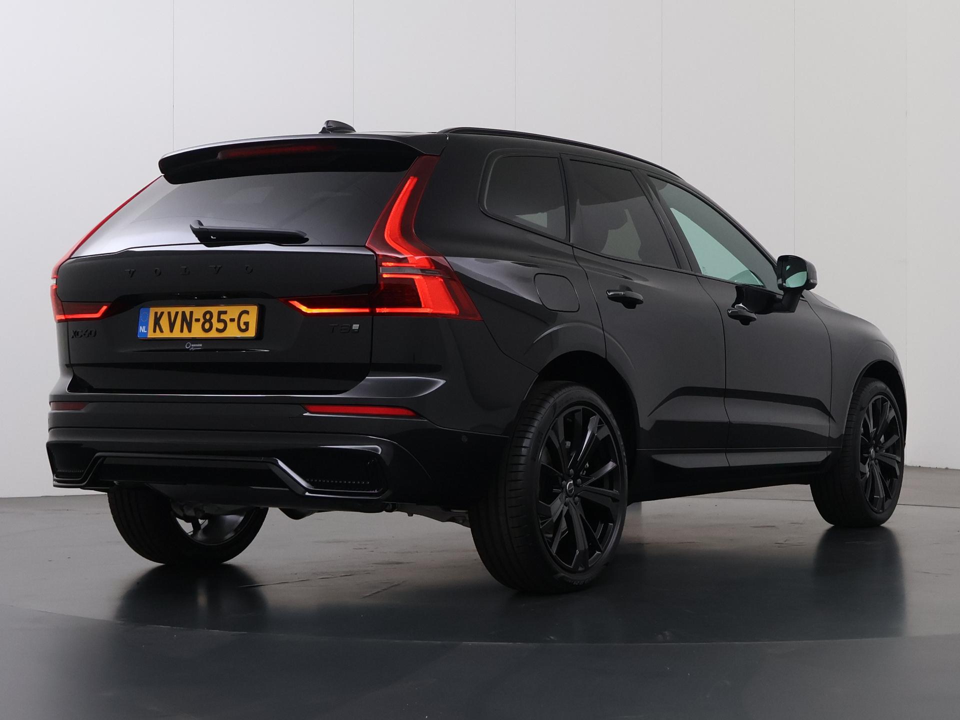 Volvo XC60 2.0 T8 Plug-in hybrid AWD Plus Black Edition | Wensink