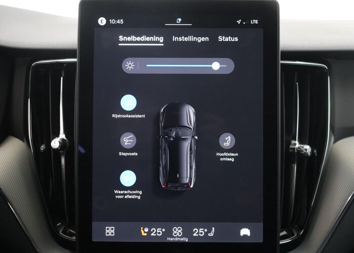 Volvo XC60 2.0 T8 Plug-in hybrid AWD Plus Black Edition