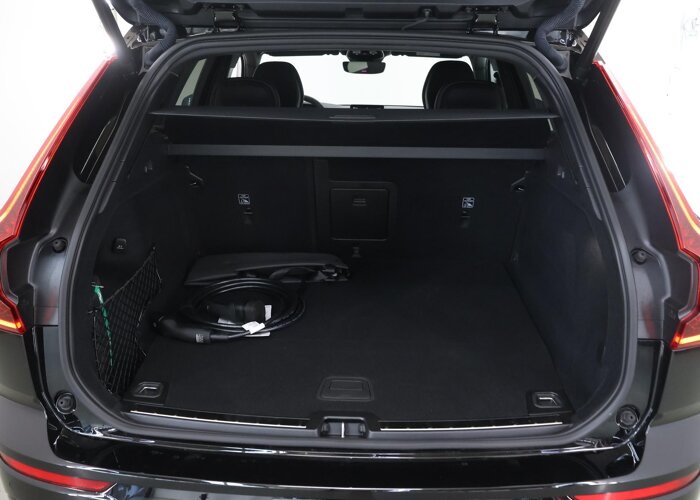 Volvo XC60 2.0 T8 Plug-in hybrid AWD Plus Black Edition
