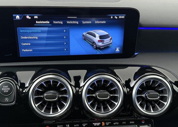 Mercedes-Benz A-Klasse 180 Business Solution AMG
