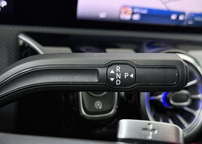 Mercedes-Benz A-Klasse 180 Business Solution AMG