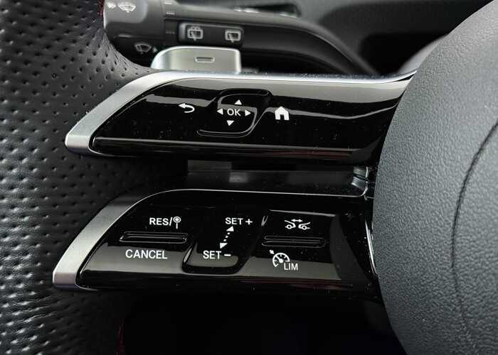 Mercedes-Benz A-Klasse 180 Business Solution AMG