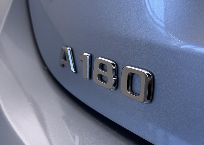 Mercedes-Benz A-Klasse 180 Business Solution AMG