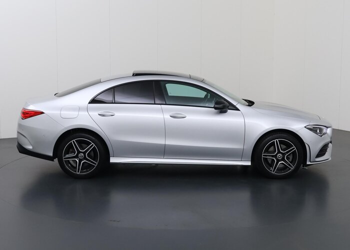 Mercedes-Benz CLA-Klasse 250 e AMG Line