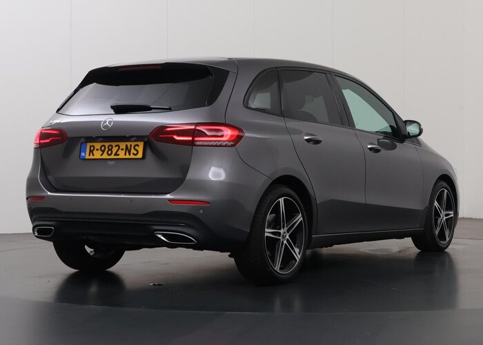 Mercedes-Benz B-Klasse 180 Premium Plus