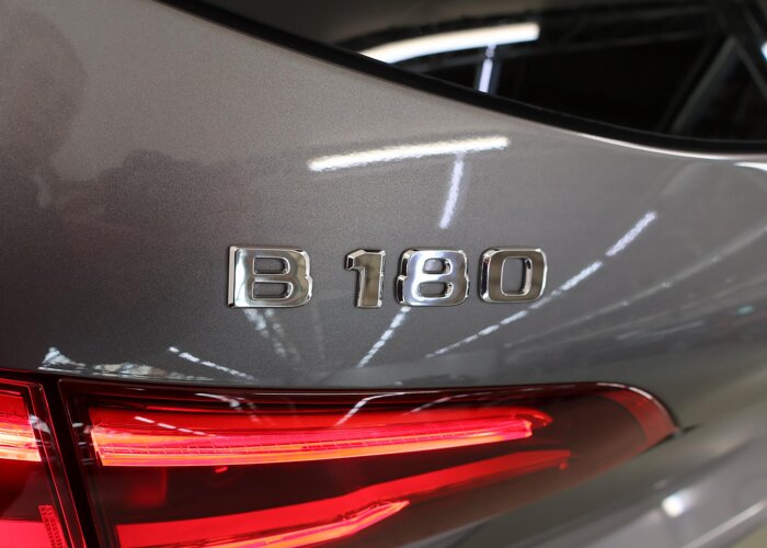Mercedes-Benz B-Klasse 180 Premium Plus