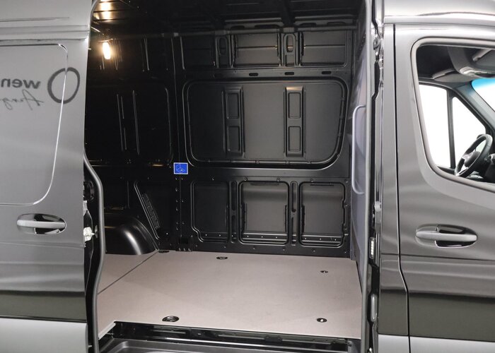 Mercedes-Benz Sprinter 319 L2H2 RWD SELECT