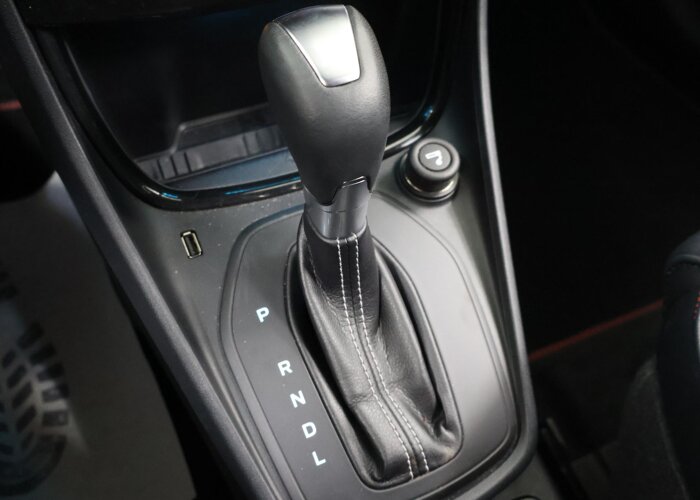 Ford Puma 1.0 EcoBoost Hybrid ST-Line X