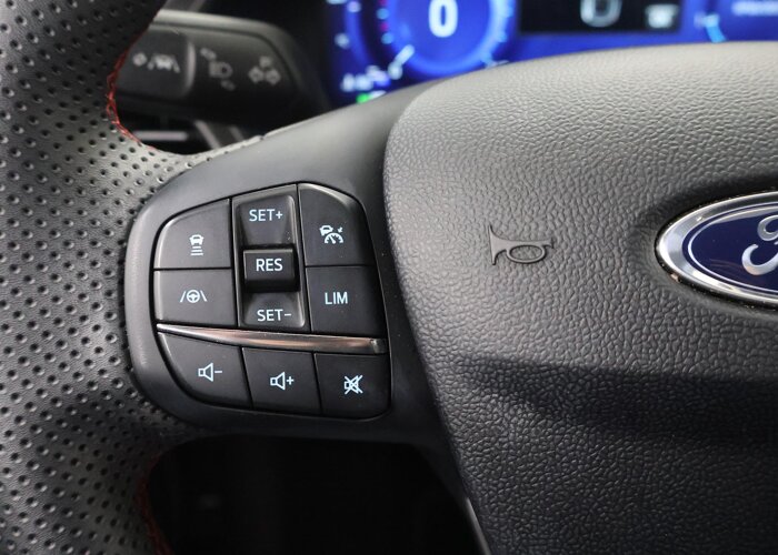 Ford Puma 1.0 EcoBoost Hybrid ST-Line X