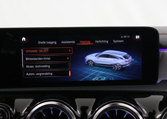 Mercedes-Benz CLA-Klasse Shooting Brake 250 e AMG Line